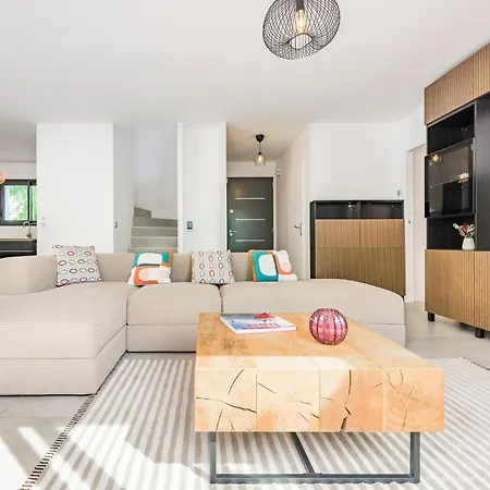 Valescure Sun, Pines & Golf Retreat Сен-Рафаель