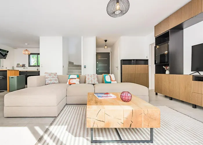 Valescure Sun, Pines & Golf Retreat Сен-Рафаэль