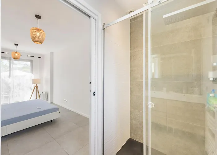 Valescure Sun, Pines & Golf Retreat Вилла *