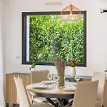 Valescure Sun, Pines & Golf Retreat * Сен-Рафаэль