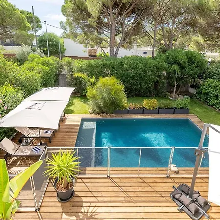 Villa Valescure Sun, Pines & Golf Retreat *