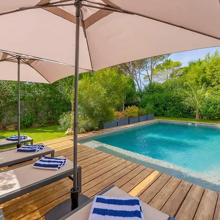 Вілла Valescure Sun, Pines & Golf Retreat Сен-Рафаель