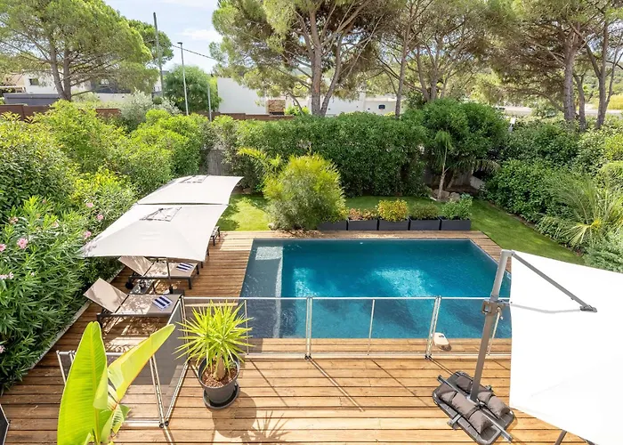 Villa Valescure Sun, Pines&golf Retreat *