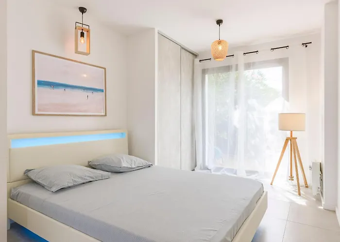 Villa Valescure Sun, Pines&golf Retreat Saint-Raphaël